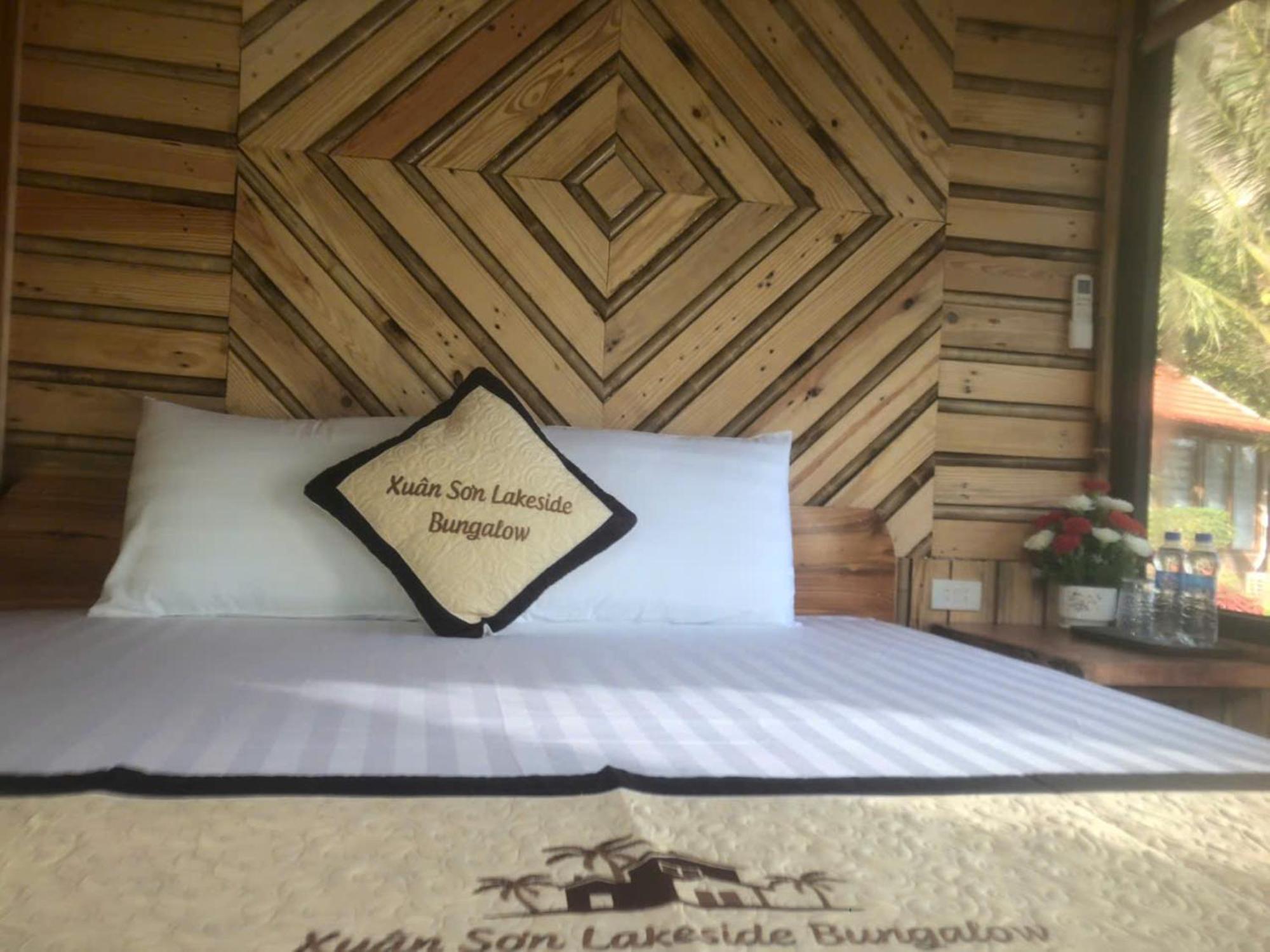 Xuan Son Lakeside Bungalow Ninh Bình Kültér fotó